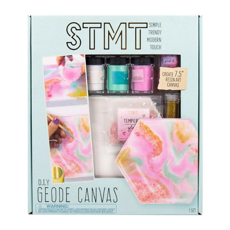 Diy Geode Canvas.jpg