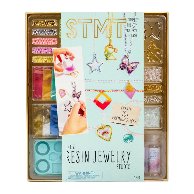 Resin Jewelry Studio.jpg
